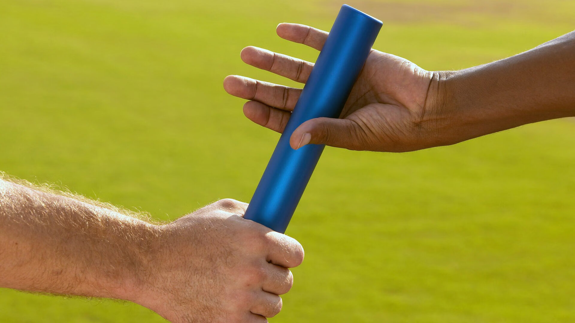 开云官方-贝阿特丽斯·切贝特在巴黎奥运会夺得5000米和10000米金牌，贝切尔特拳王